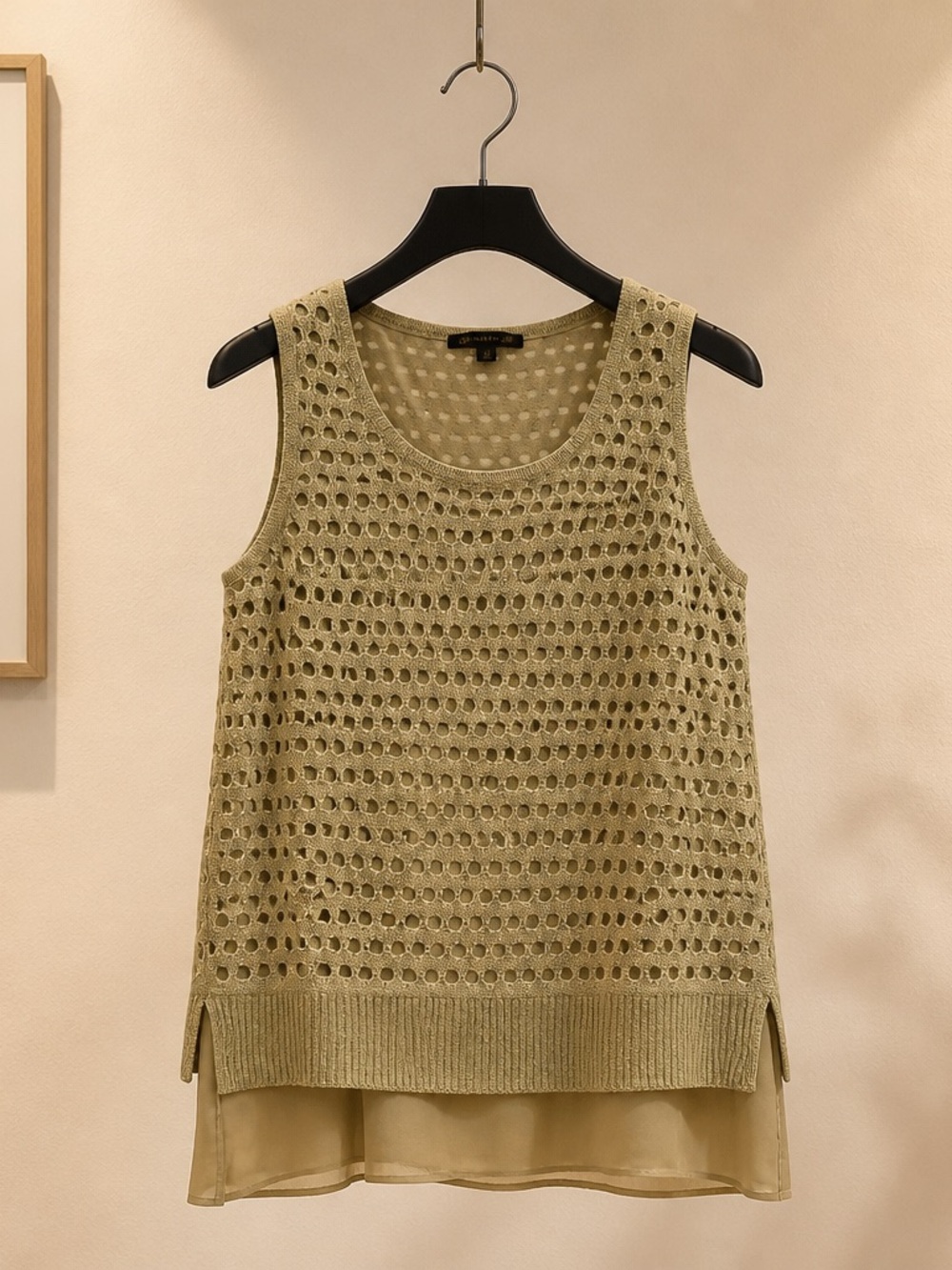 Outback Red Sleeveless Gold Open-Knit Layered Tank Top
